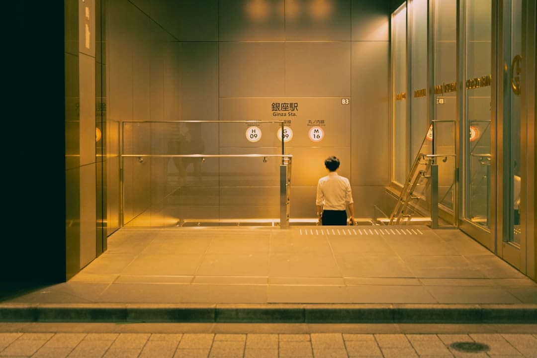 村医夫妻志在终老边远地方